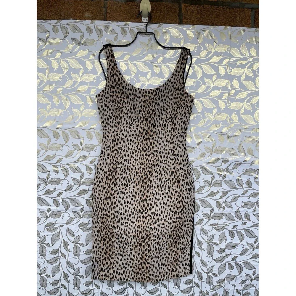 DVF Diane von Furstenberg Leopard Print Mini Dress | Mob Wife Aesthetic Size 6 |